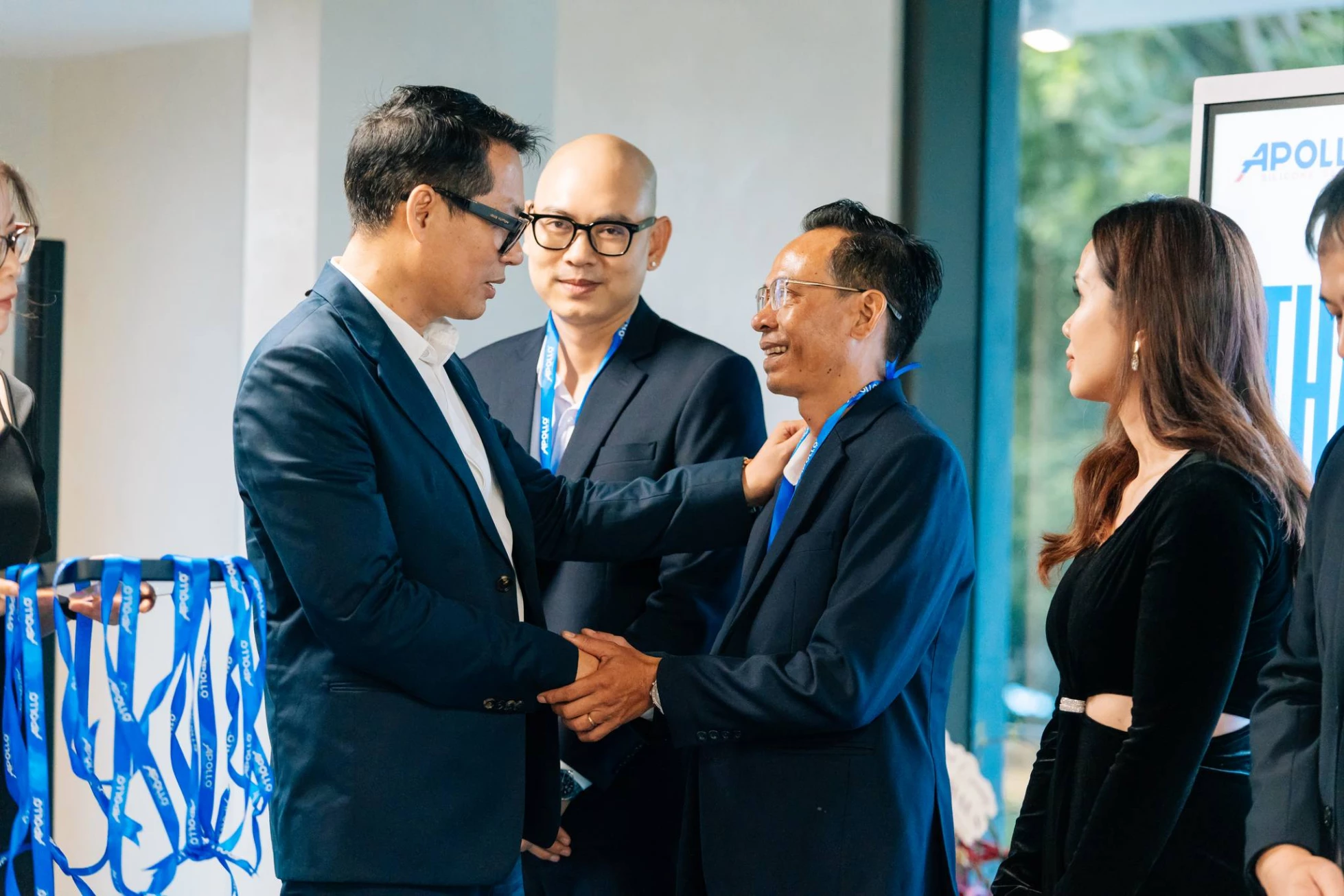 https://static.quochuyanhcorp.vn/17616/2024/Quốc/Apollo Haus/Album ảnh/Khánh thành/khanh-thanh-apollo-haus (72).jpg